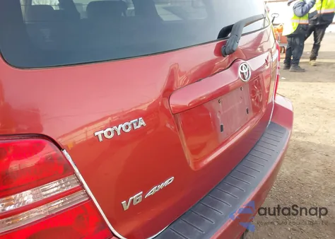 2003 Toyota Highlander V6 from USA, damaged, VIN JTEHF21A830135277